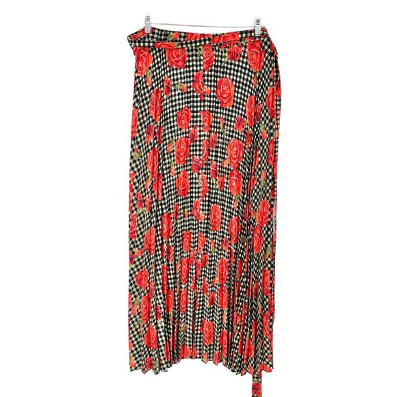 LuLaRoe Deanne Skirt Womens 3XL Red Black Ecru Roses Pleated Wrap Maxi NWT - Picture 3 of 8